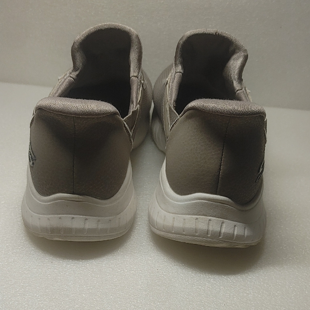 Skechers Women’s Bobs Slip Ins Sneakers, Size 8 Taupe Grey - Picture 4 of 6
